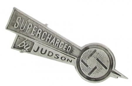 Schild Supercharged by Judson (65 x 20 mm)